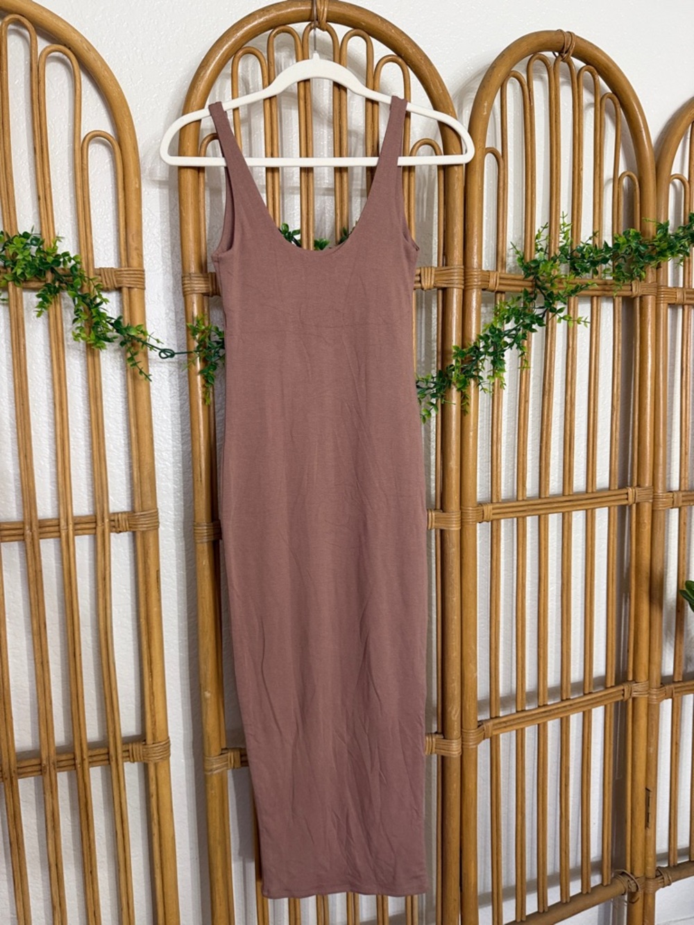 naked wardrobe Mauve Scoop Neck Maxi Dress